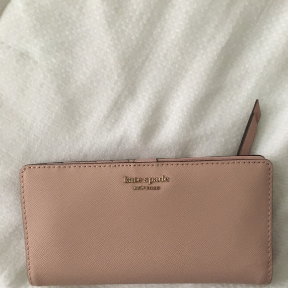 Kate Spade Wallet - Picture 3 of 7